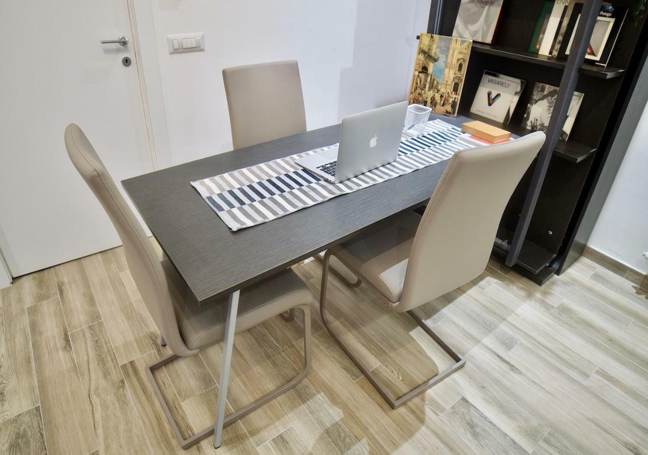 Central Lepetit Apartment De Luxe Милано Екстериор снимка