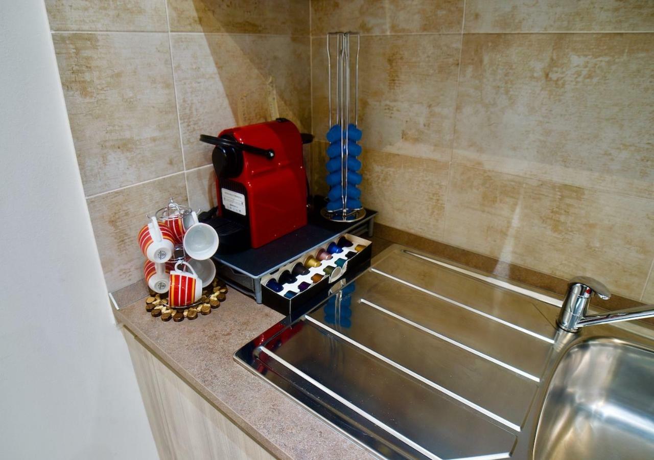Central Lepetit Apartment De Luxe Милано Екстериор снимка